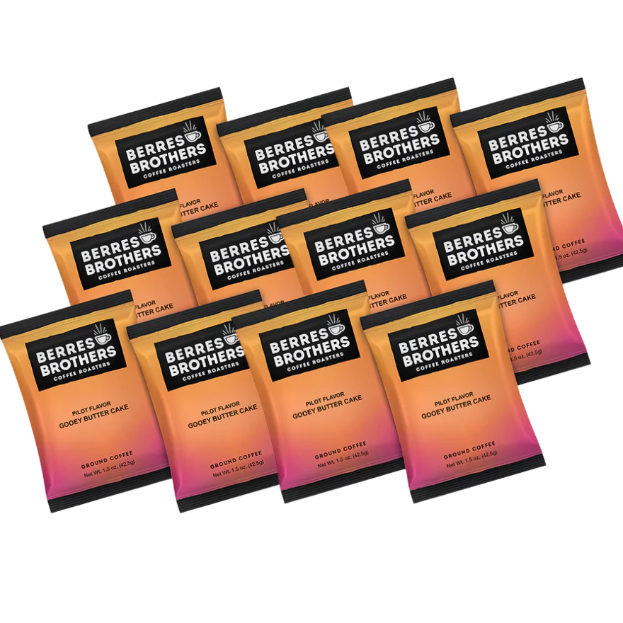 1.5 oz. Twelve Pack Pilot Flavor Gooey Butter Cake Coffee